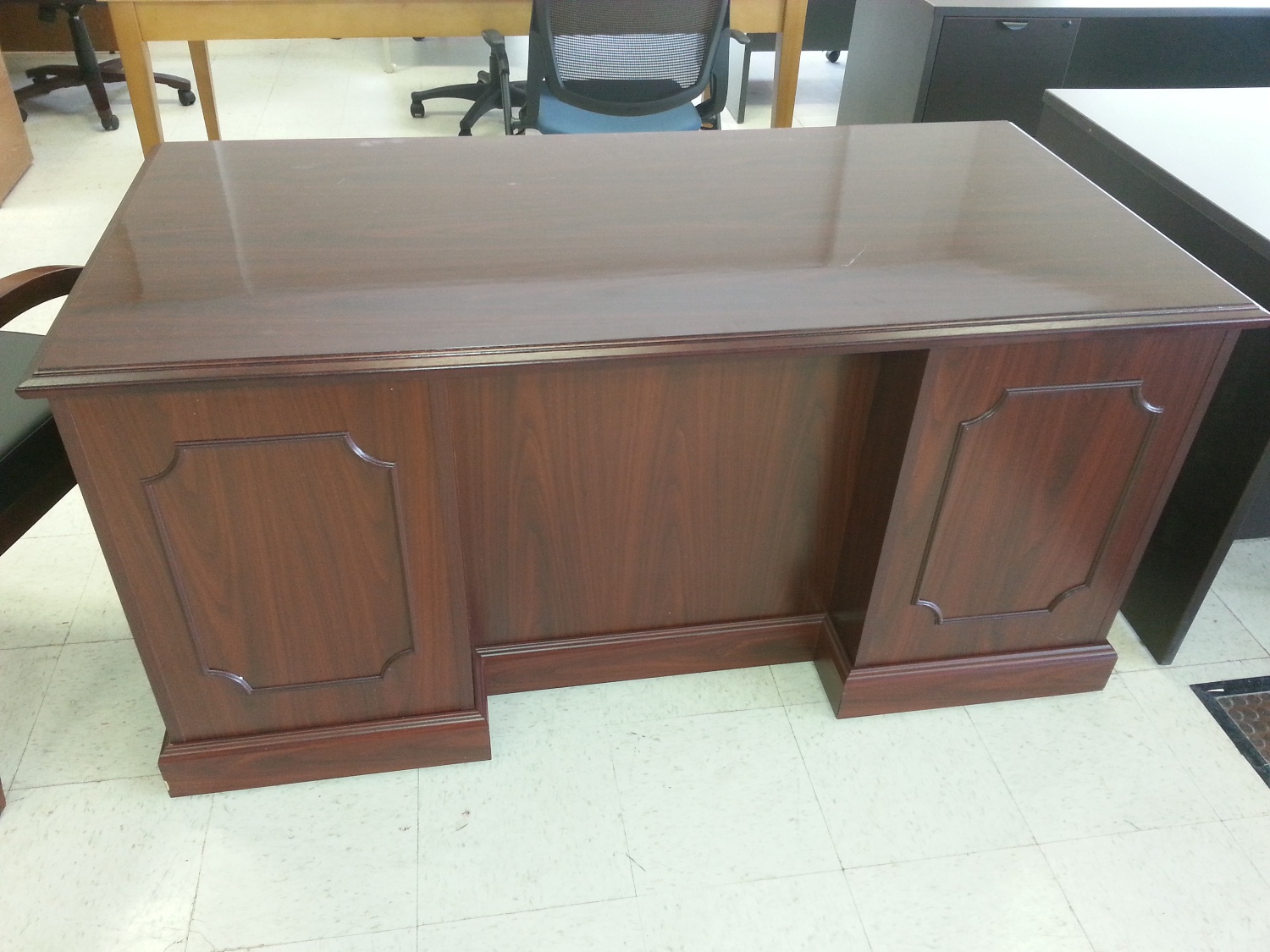 J S Office Supply Executive Desk